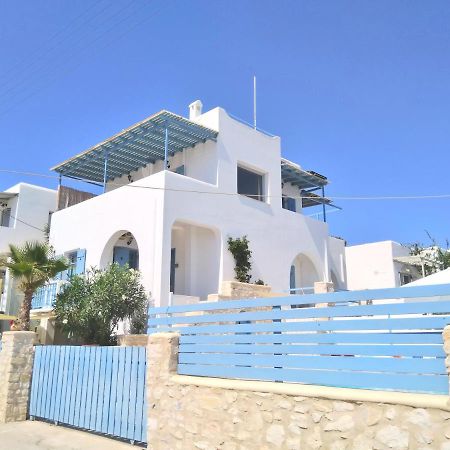 Villa Danae - Seaside Villa With Pool & Hot Tub Piso Livadi Exterior foto
