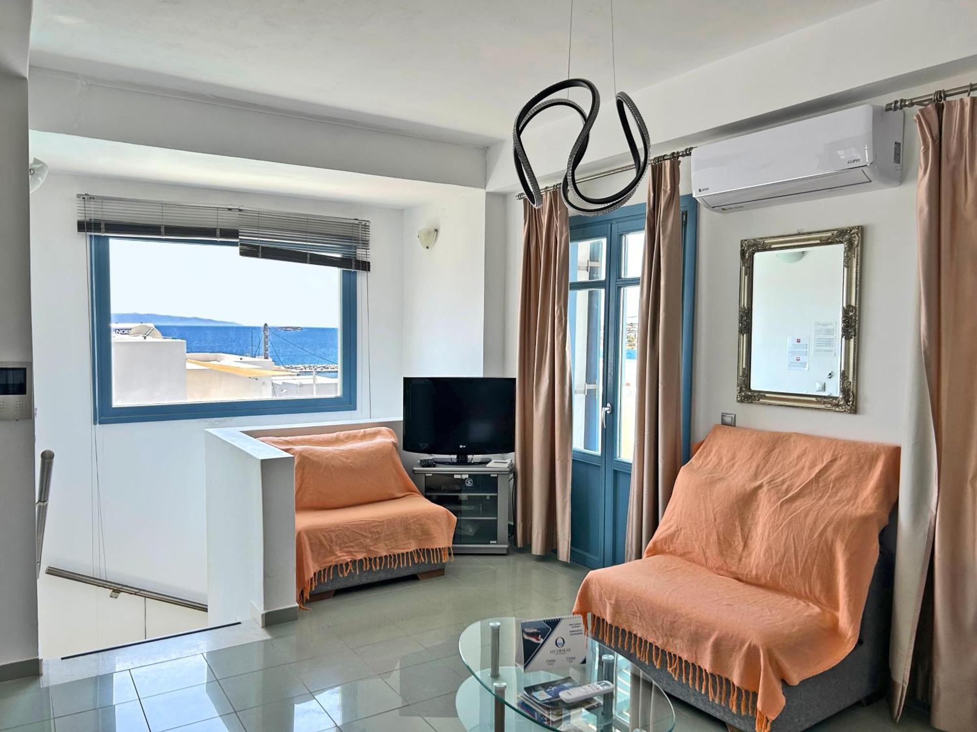 Villa Danae - Seaside Villa With Pool & Hot Tub Piso Livadi Exterior foto